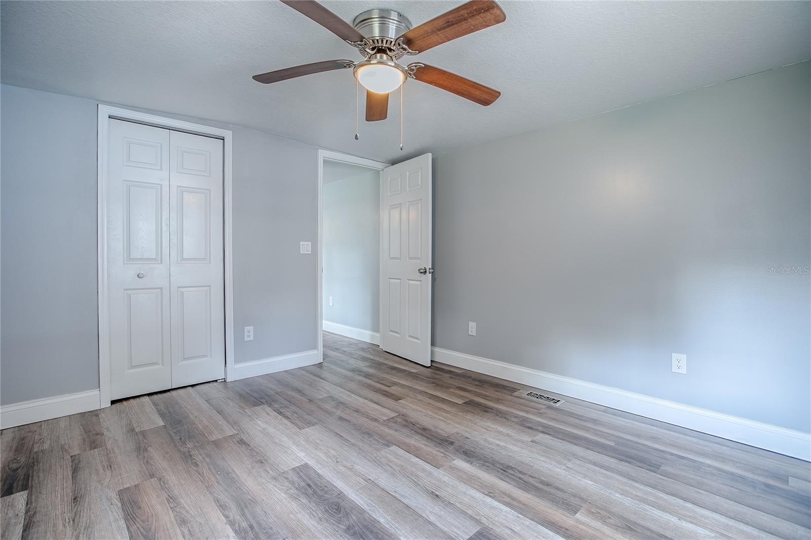 Image 14 of 28 For 13097 109th Terrace