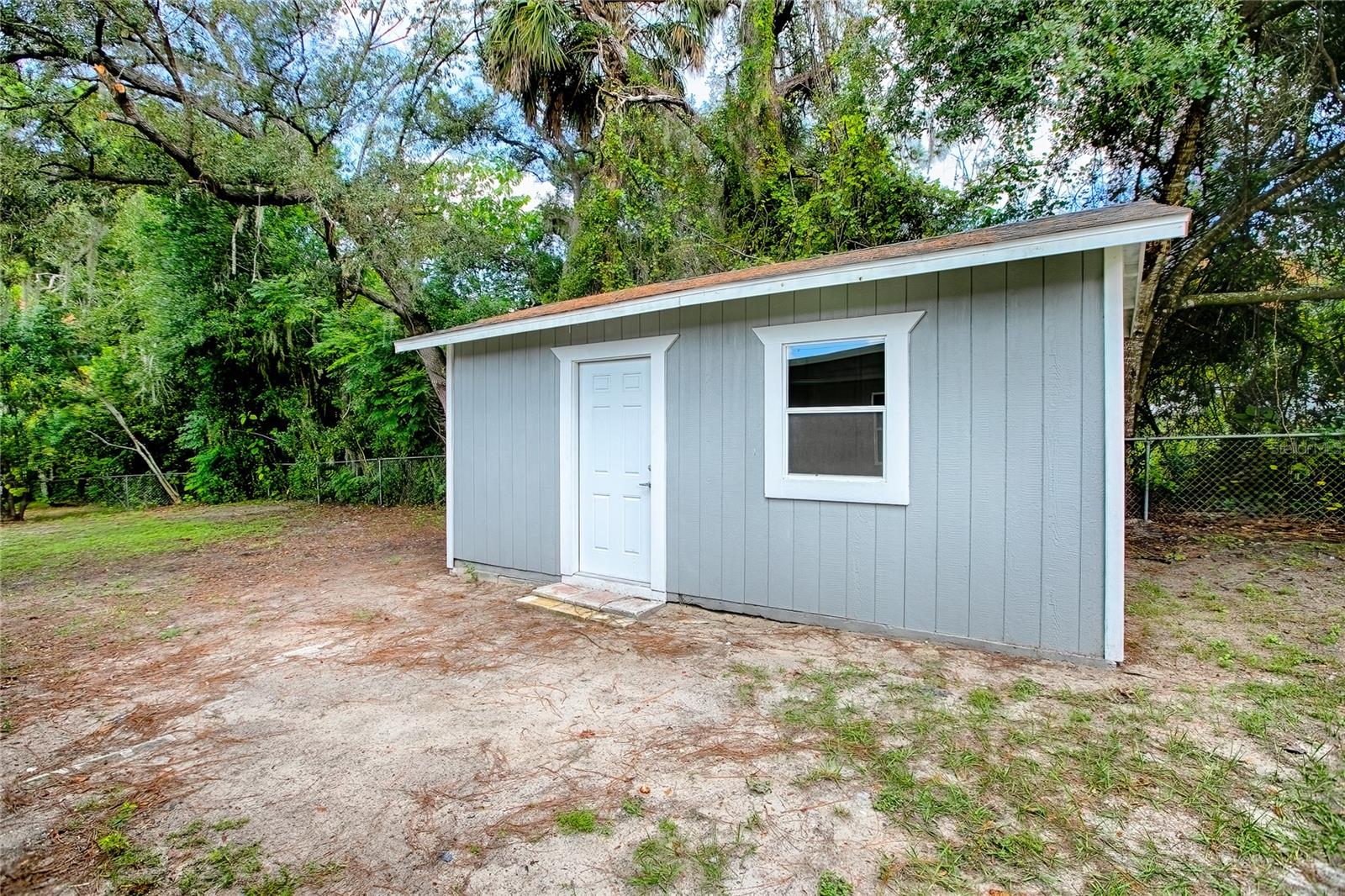 Image 19 of 28 For 13097 109th Terrace