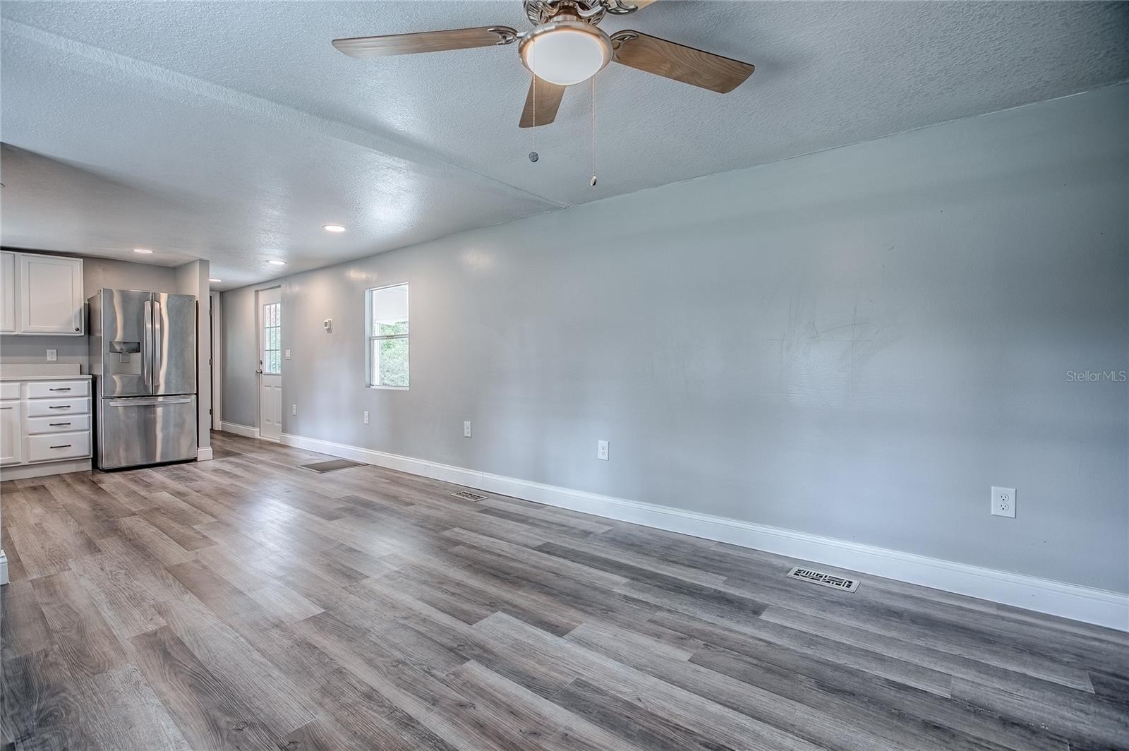 Image 8 of 28 For 13097 109th Terrace