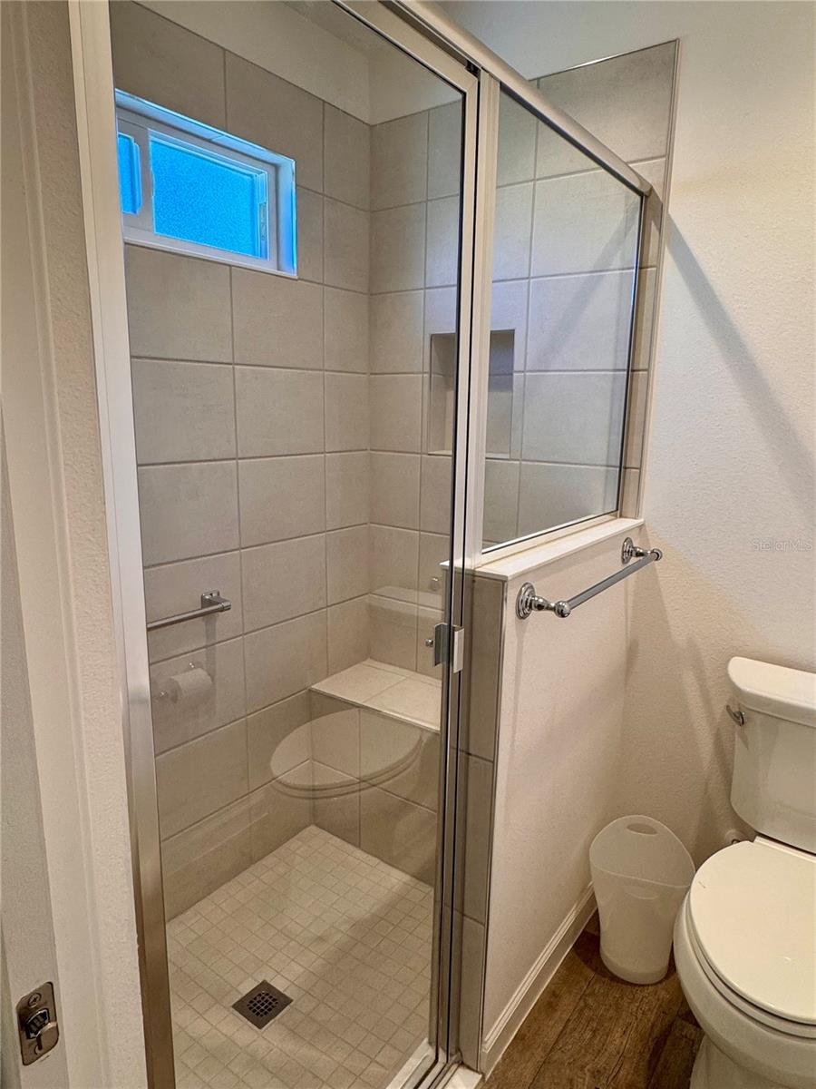 Image 13 of 27 For 1899 Groesser Place