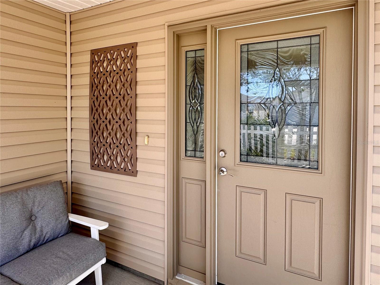 Image 3 of 27 For 1899 Groesser Place