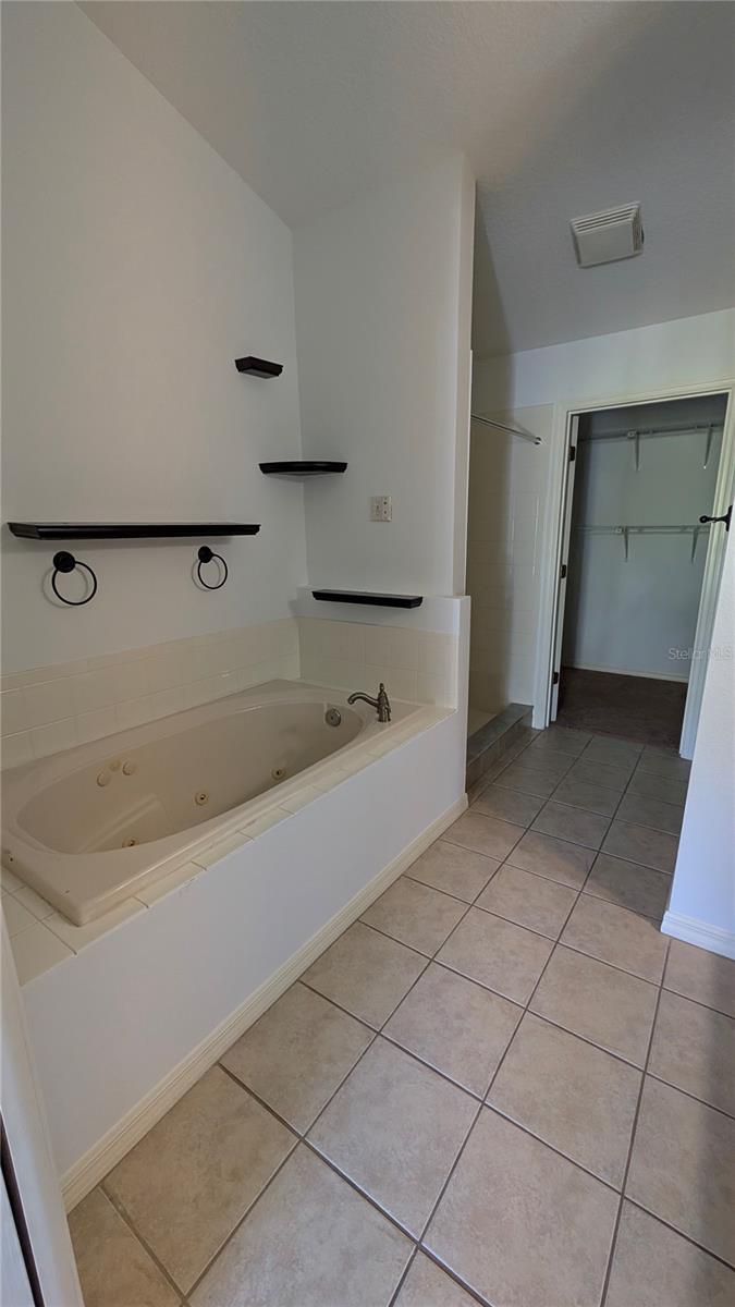 Image 12 of 17 For 288 Brookdale Loop