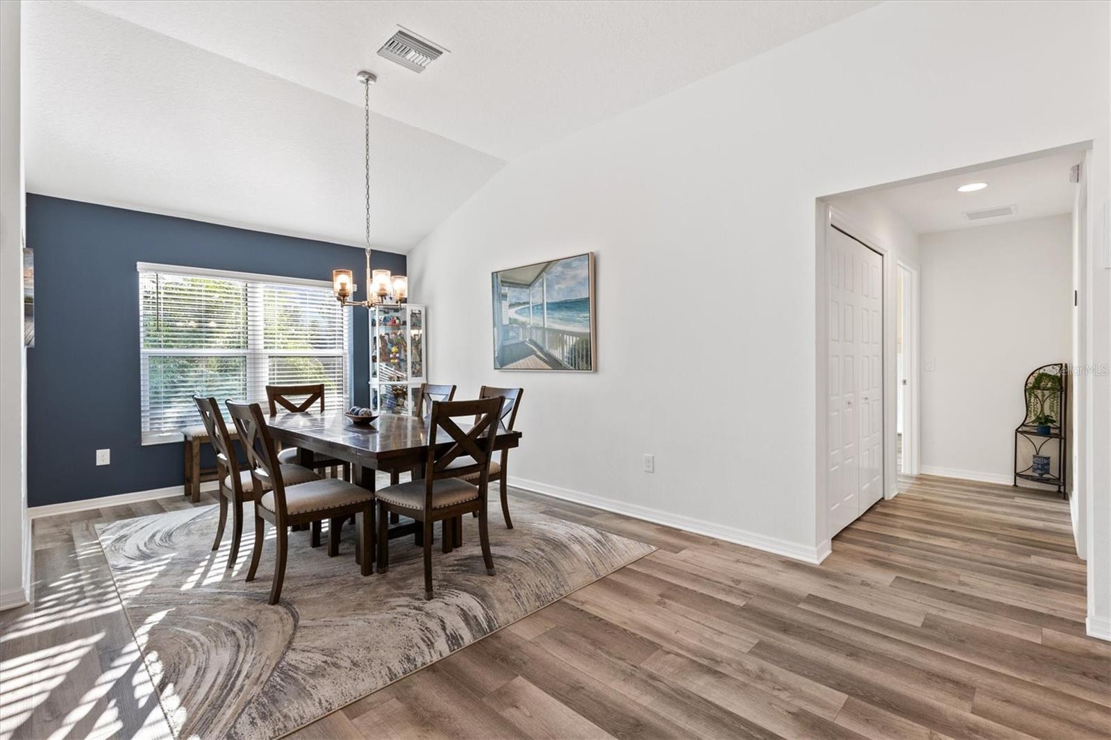 Image 14 of 38 For 6692 Newell Loop