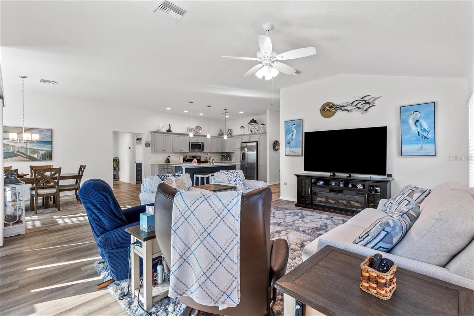 Image 6 of 38 For 6692 Newell Loop