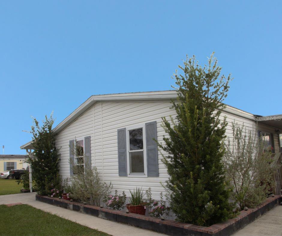 Image 5 of 46 For 1361 12th Lane