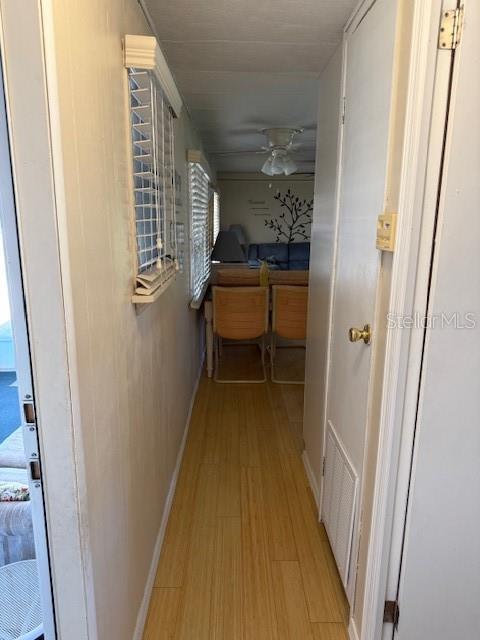 Image 4 of 39 For 1003 Vermont Avenue