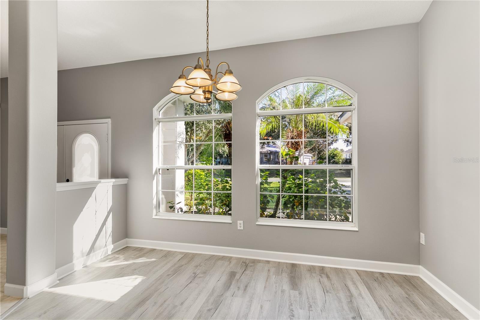 Image 13 of 53 For 2026 Oakbend Drive