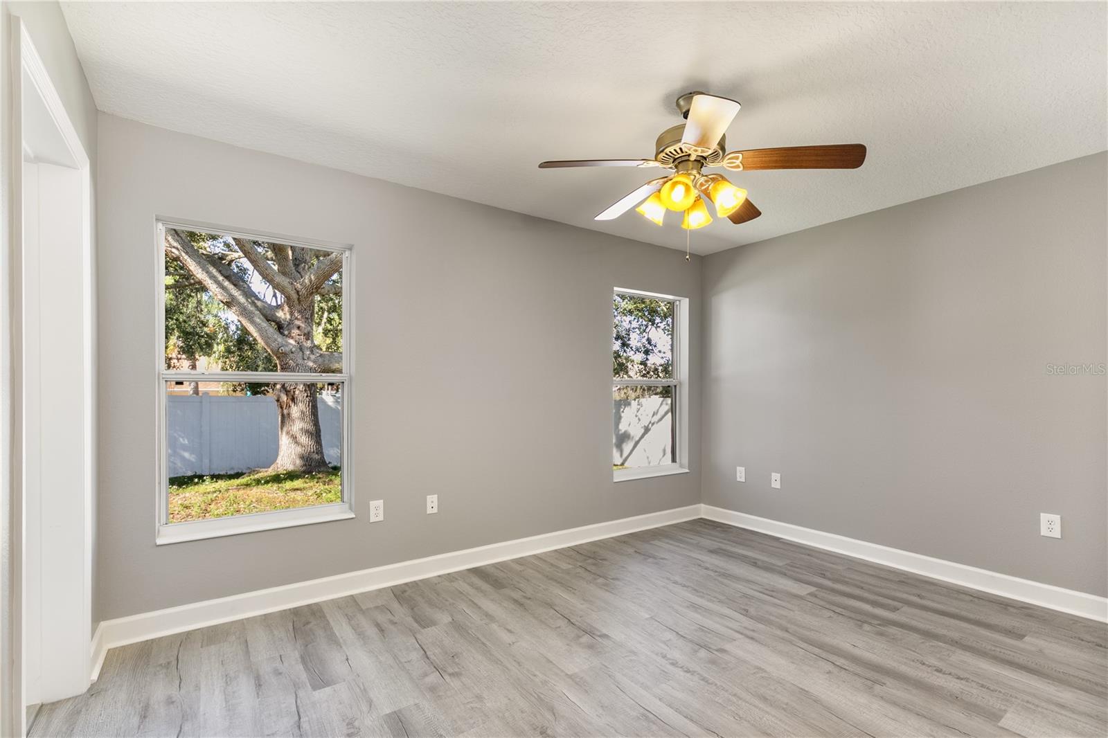 Image 35 of 53 For 2026 Oakbend Drive