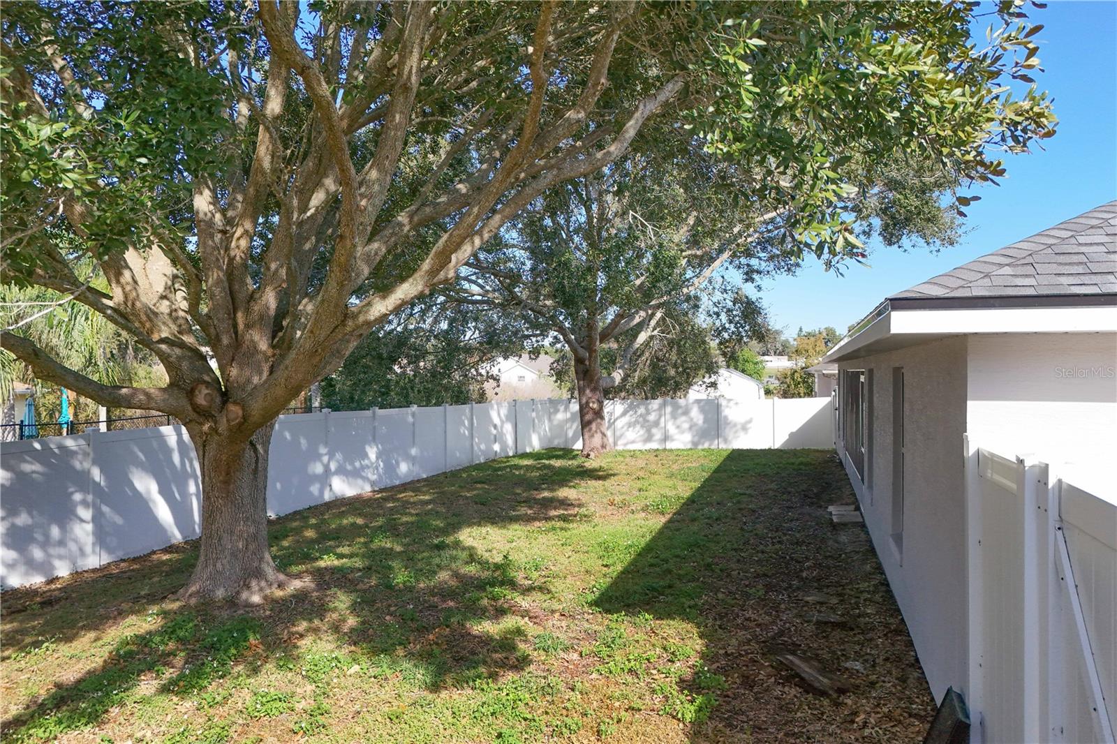 Image 42 of 53 For 2026 Oakbend Drive