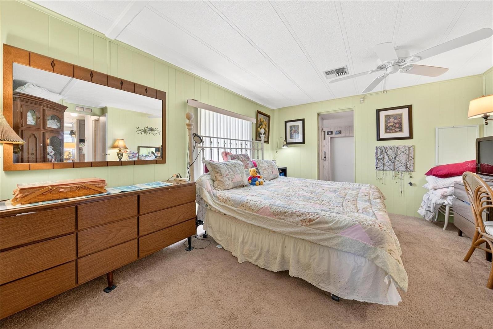 Image 17 of 81 For 115 Tropical Lane