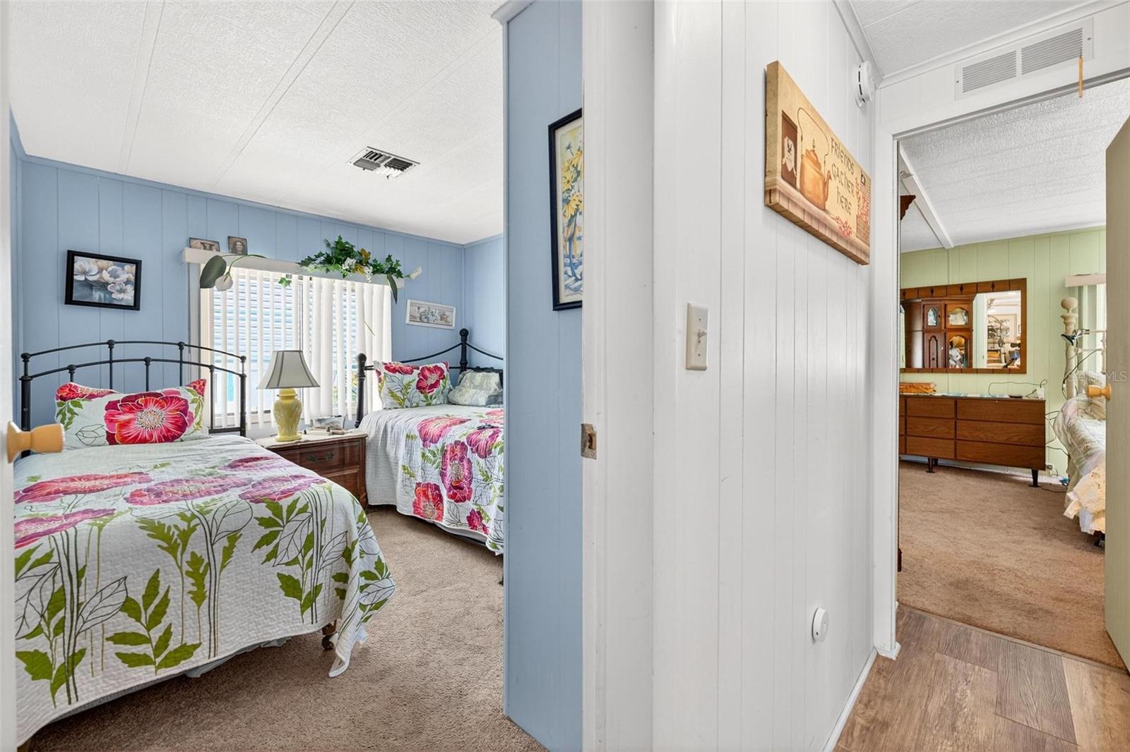 Image 29 of 81 For 115 Tropical Lane