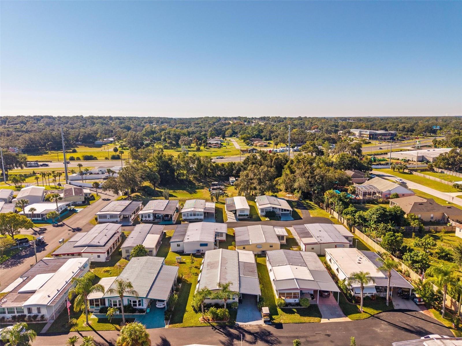 Image 3 of 81 For 115 Tropical Lane