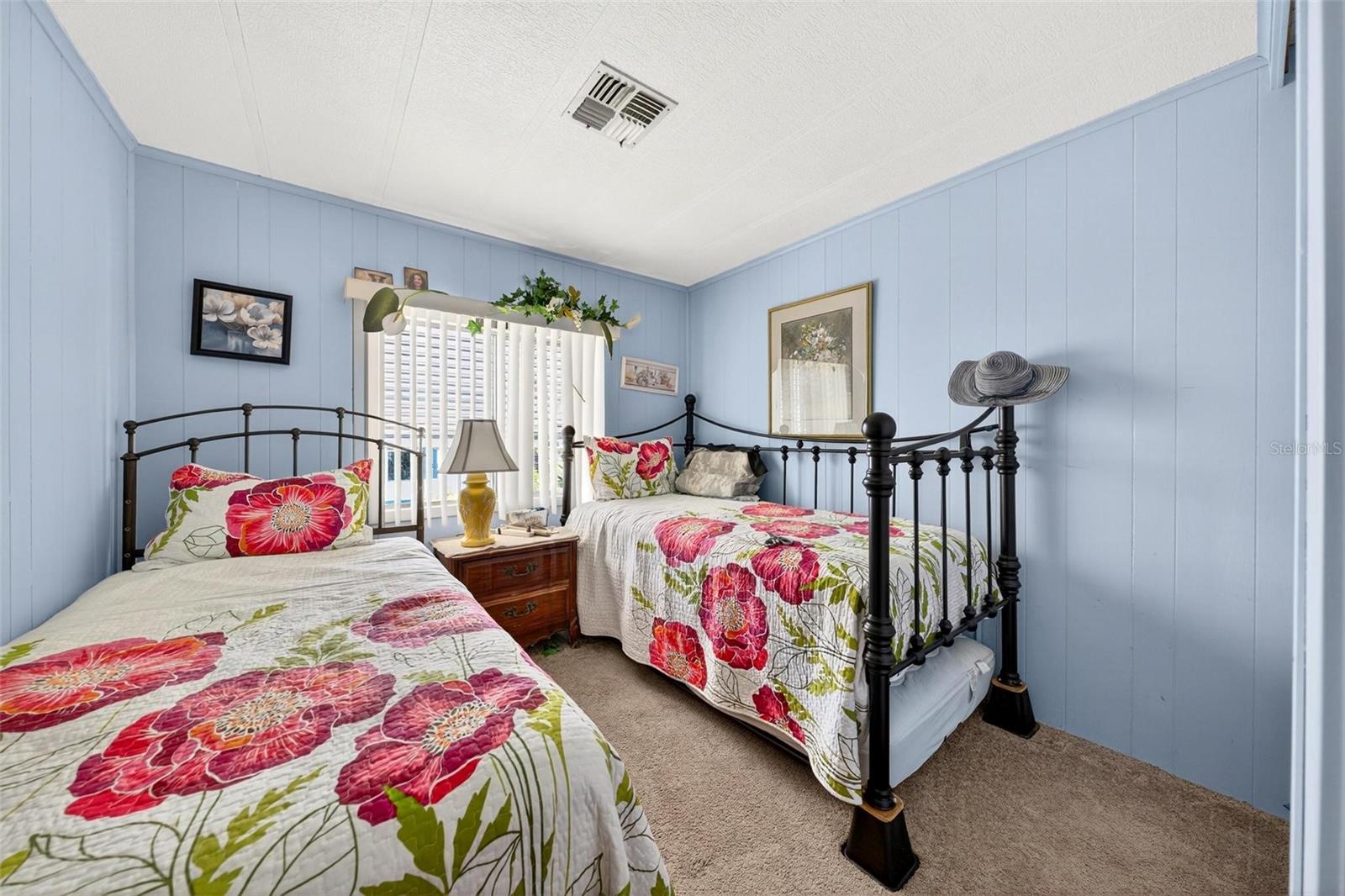 Image 30 of 81 For 115 Tropical Lane