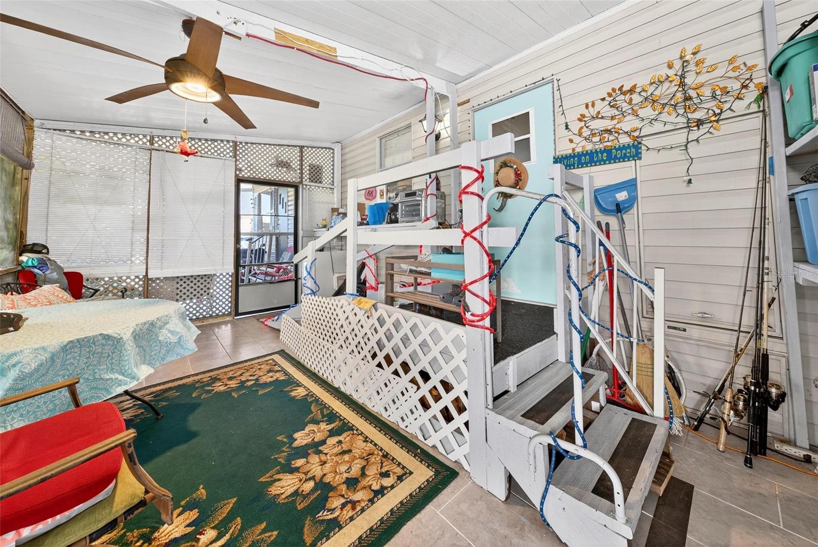 Image 35 of 81 For 115 Tropical Lane