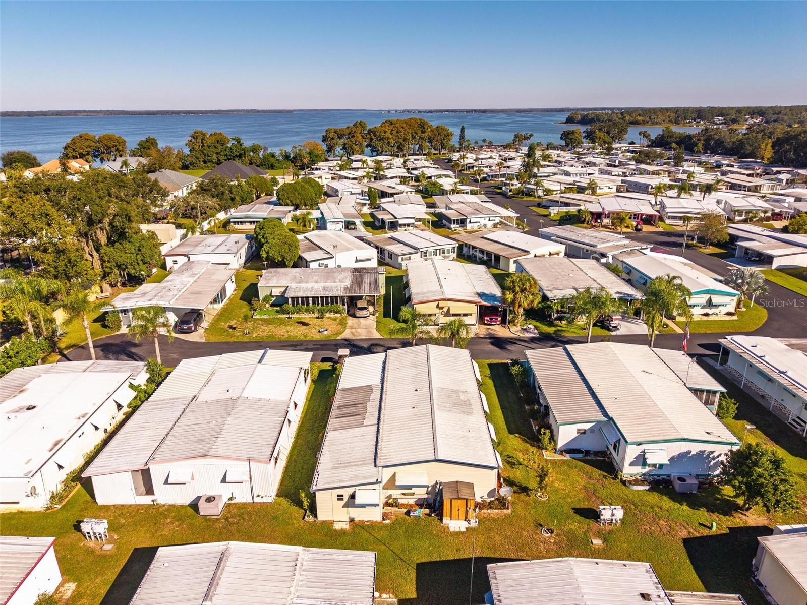 Image 44 of 81 For 115 Tropical Lane