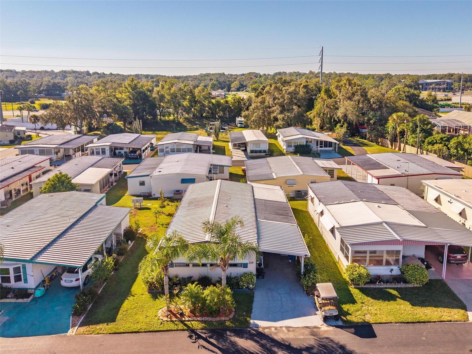 Image 52 of 81 For 115 Tropical Lane