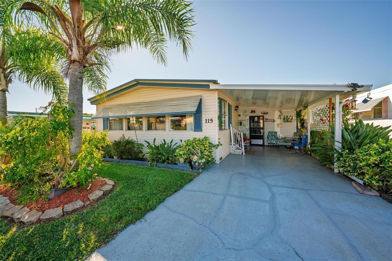 Image 53 of 81 For 115 Tropical Lane