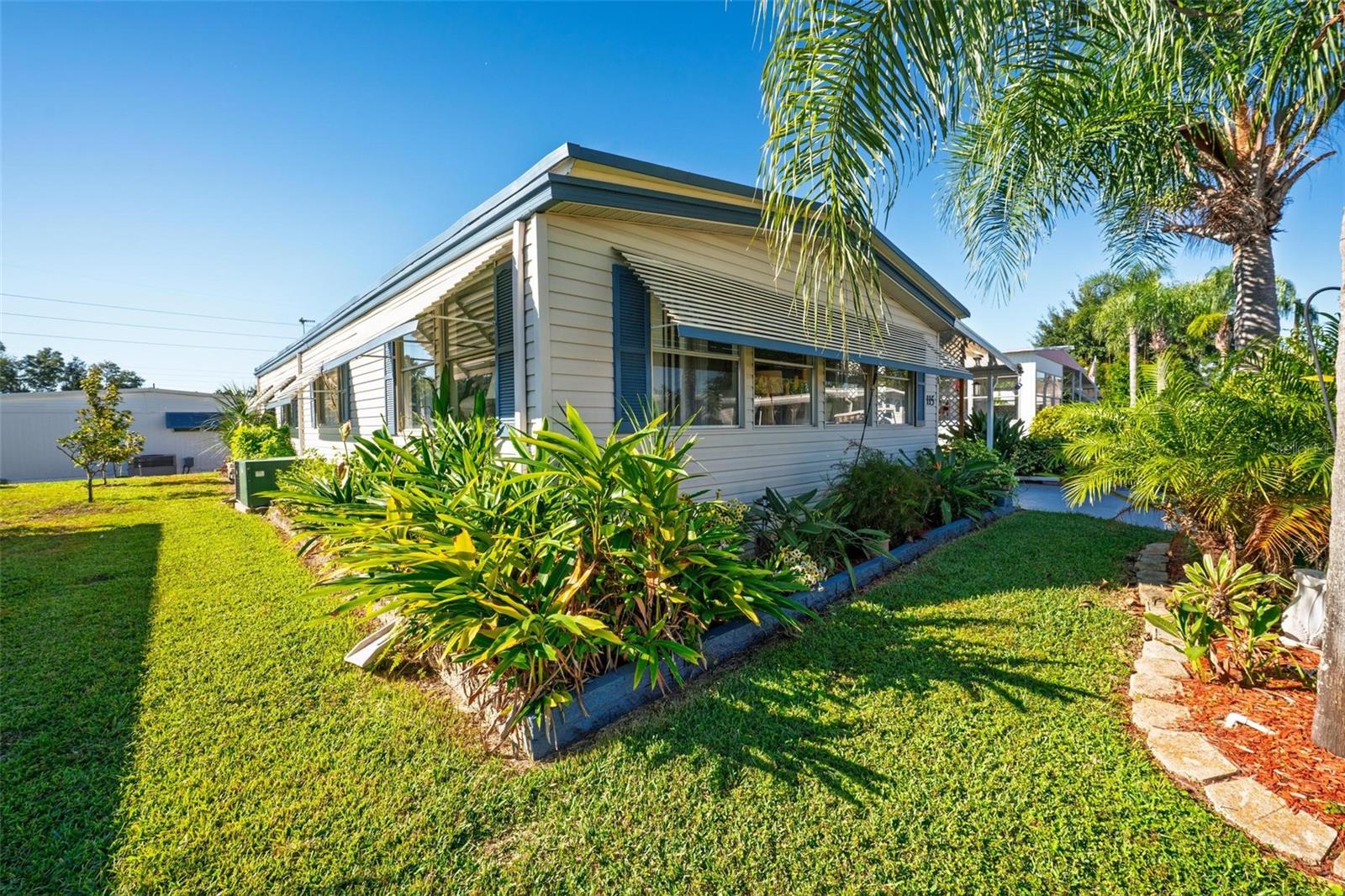 Image 56 of 81 For 115 Tropical Lane