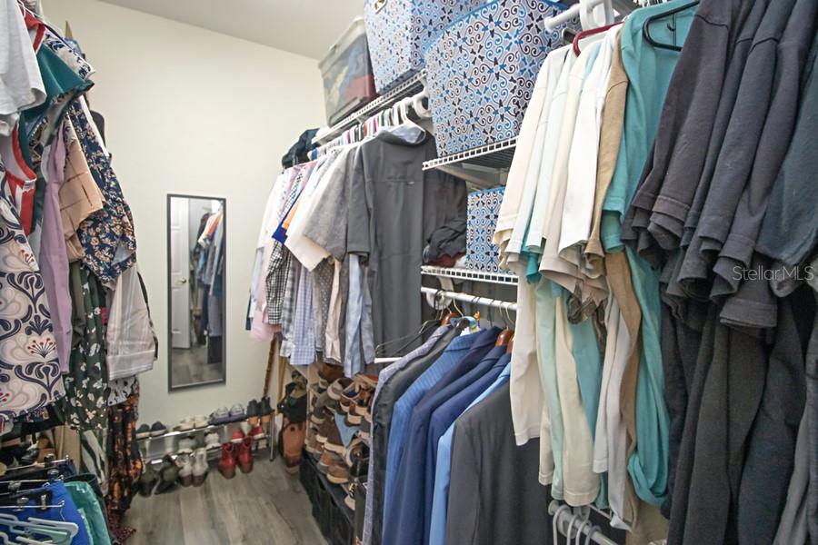 Image 24 of 49 For 11129 Oakshore Lane