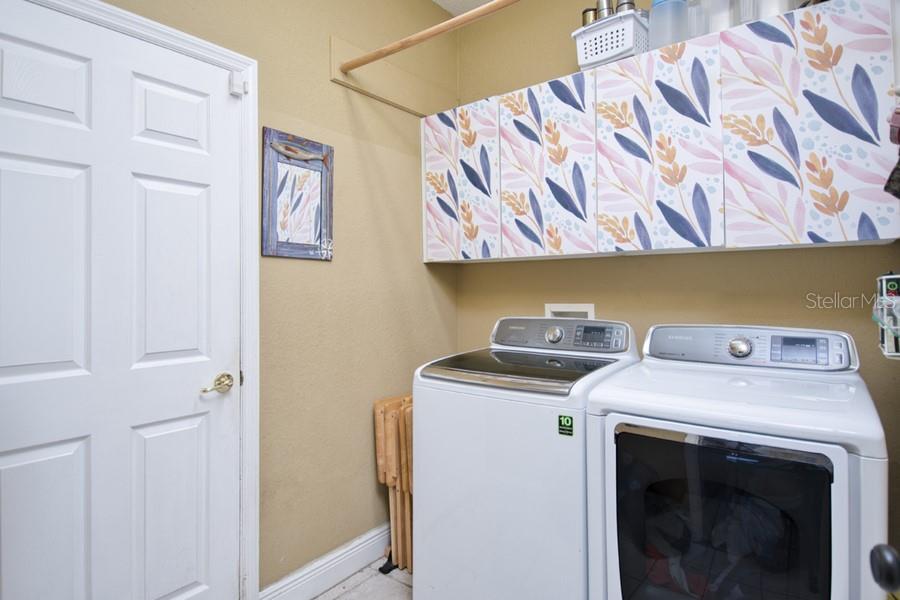 Image 25 of 49 For 11129 Oakshore Lane