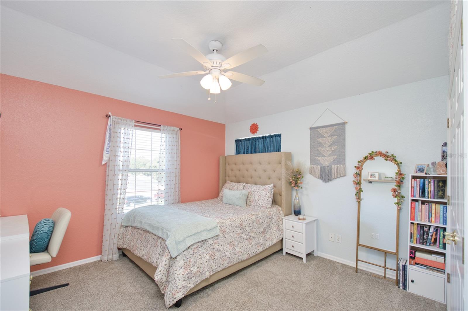 Image 35 of 49 For 11129 Oakshore Lane