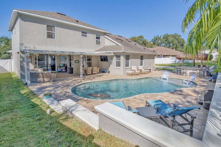 Image 39 of 49 For 11129 Oakshore Lane