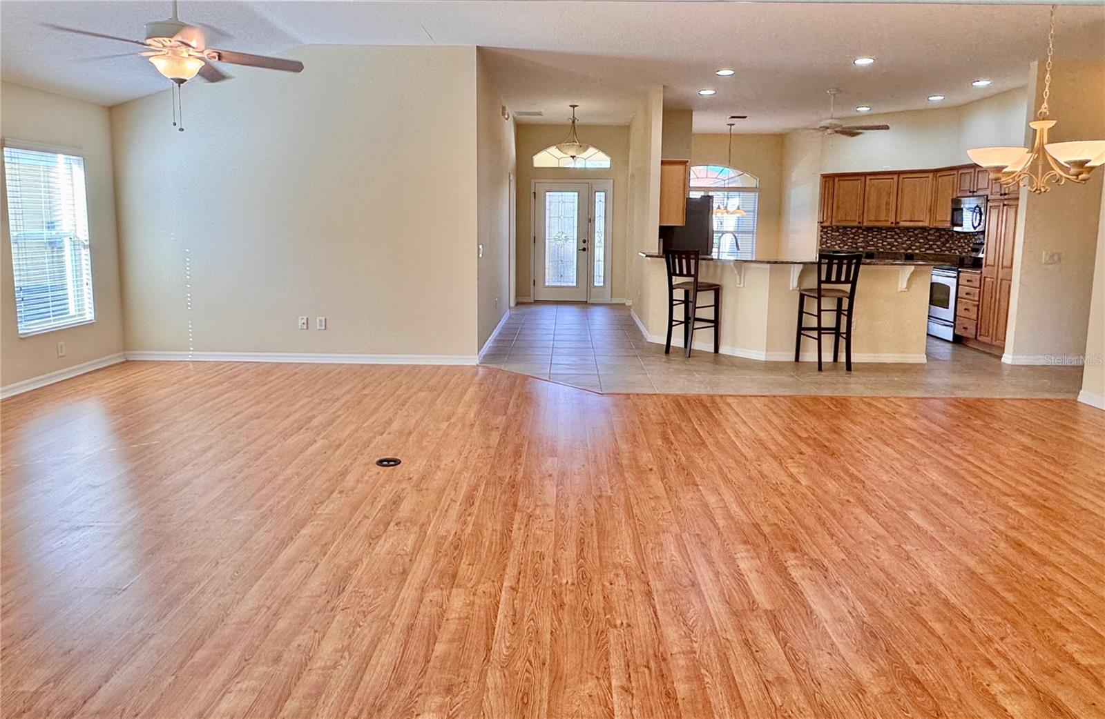 Image 8 of 30 For 2693 Persimmon Loop