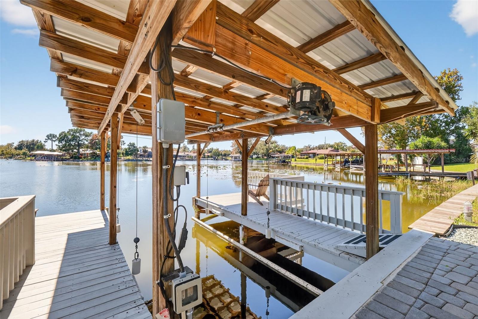 Image 22 of 36 For 5426 Twin Palms Road