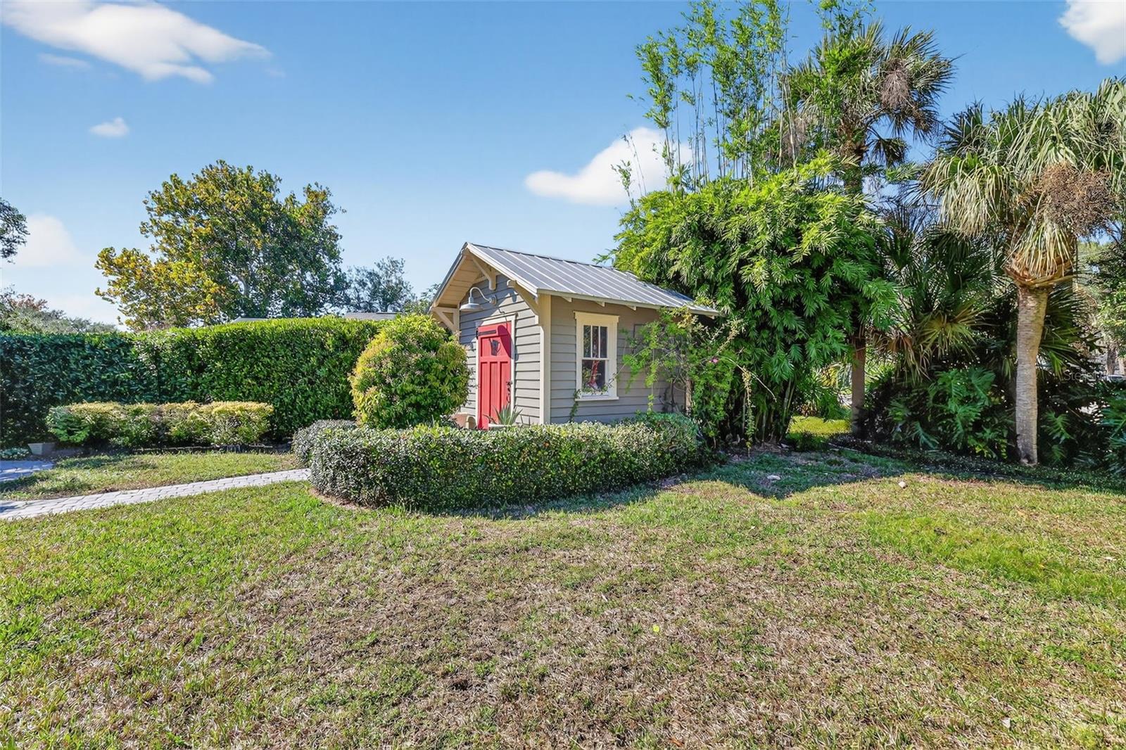 Image 28 of 36 For 5426 Twin Palms Road