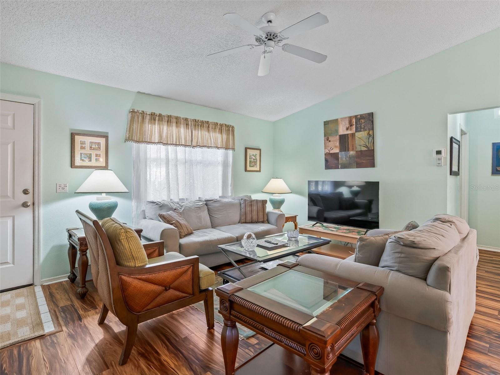 Image 11 of 46 For 304 San Marino Drive