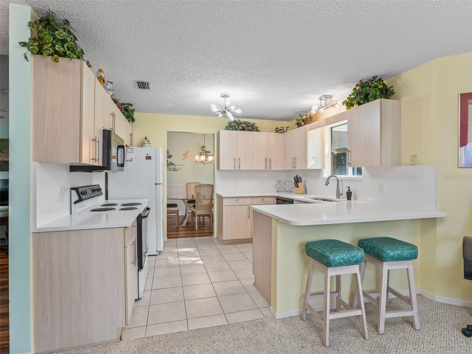 Image 21 of 46 For 304 San Marino Drive