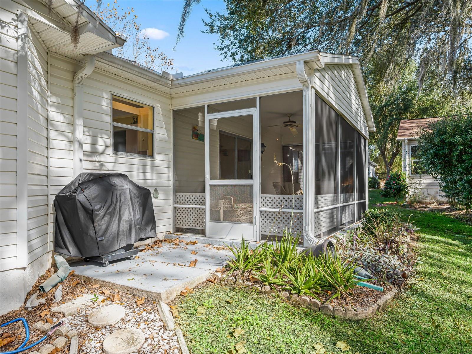 Image 40 of 46 For 304 San Marino Drive