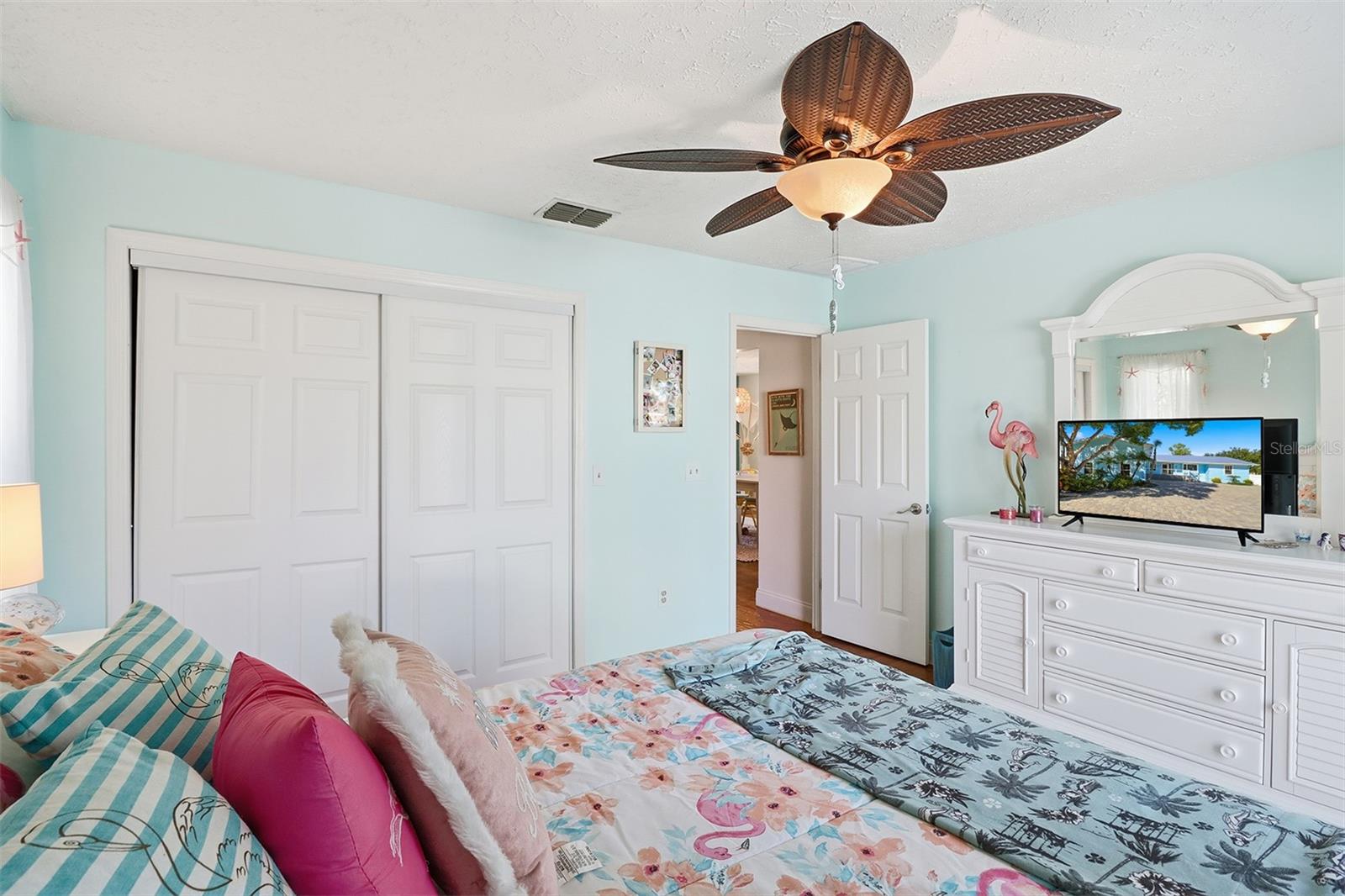 Image 21 of 70 For 105 2nd Place