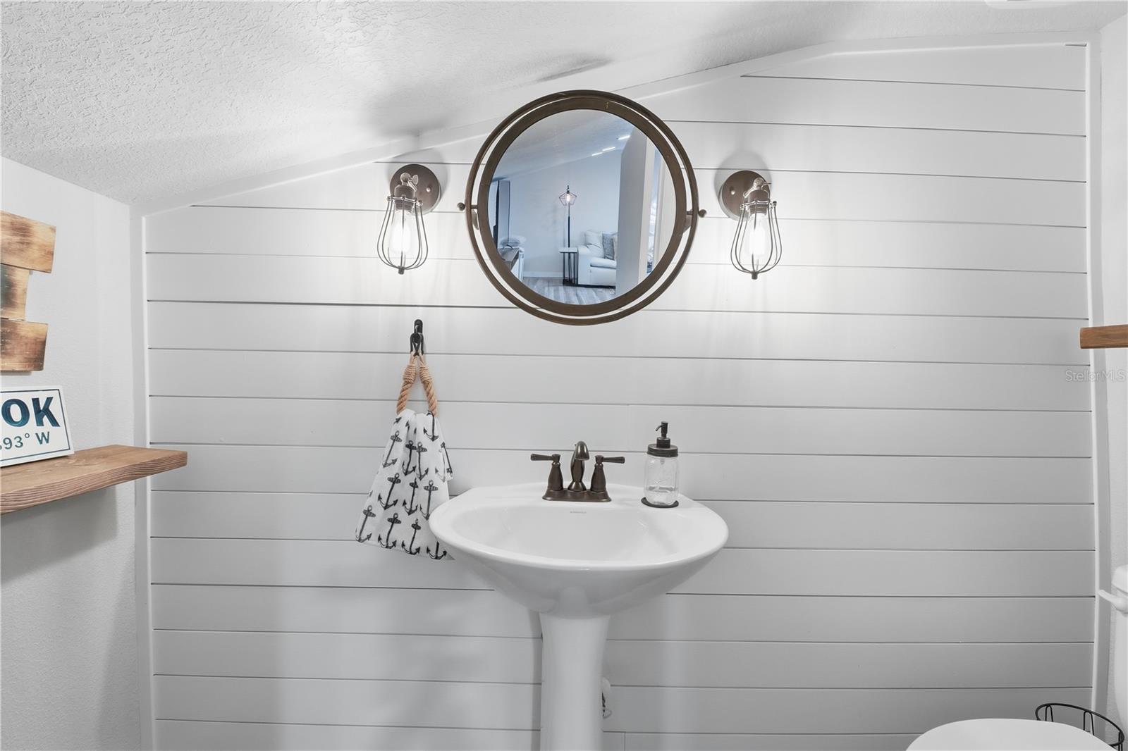 Image 25 of 70 For 105 2nd Place