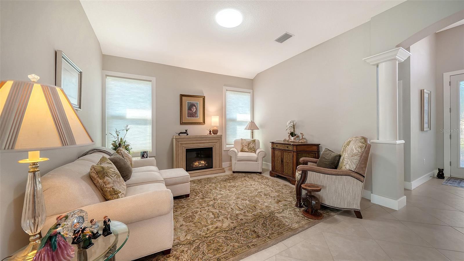 Image 16 of 70 For 8208 Nice Way