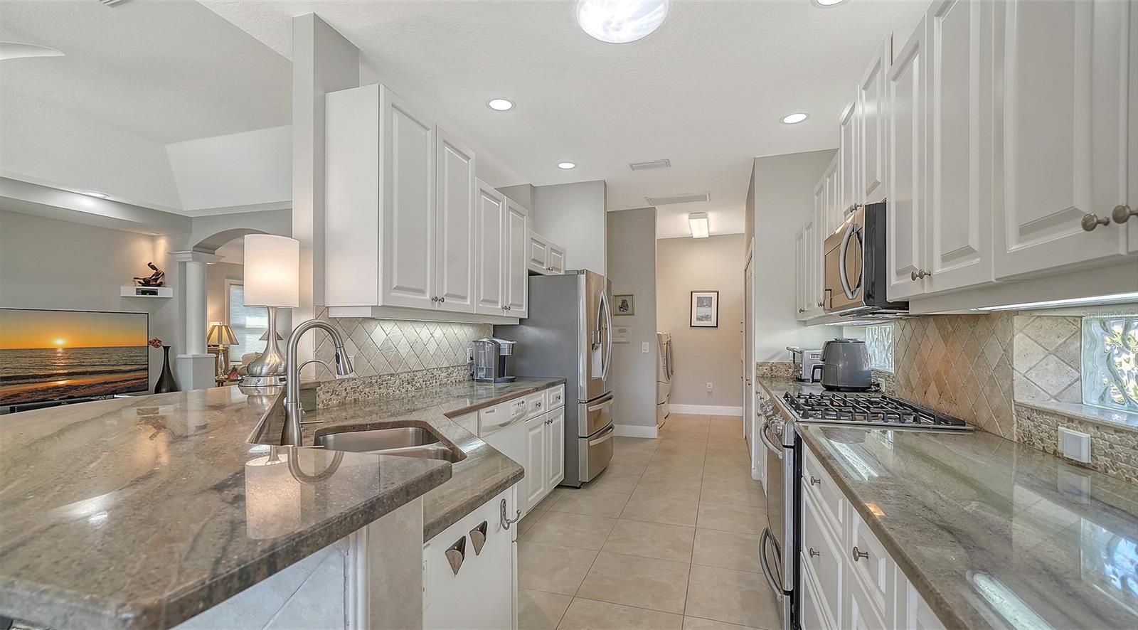 Image 20 of 70 For 8208 Nice Way