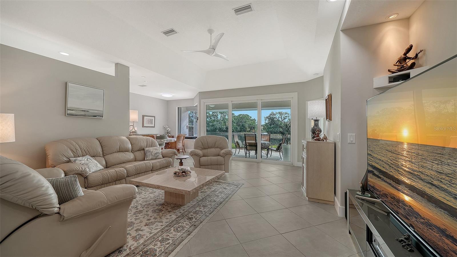 Image 27 of 70 For 8208 Nice Way