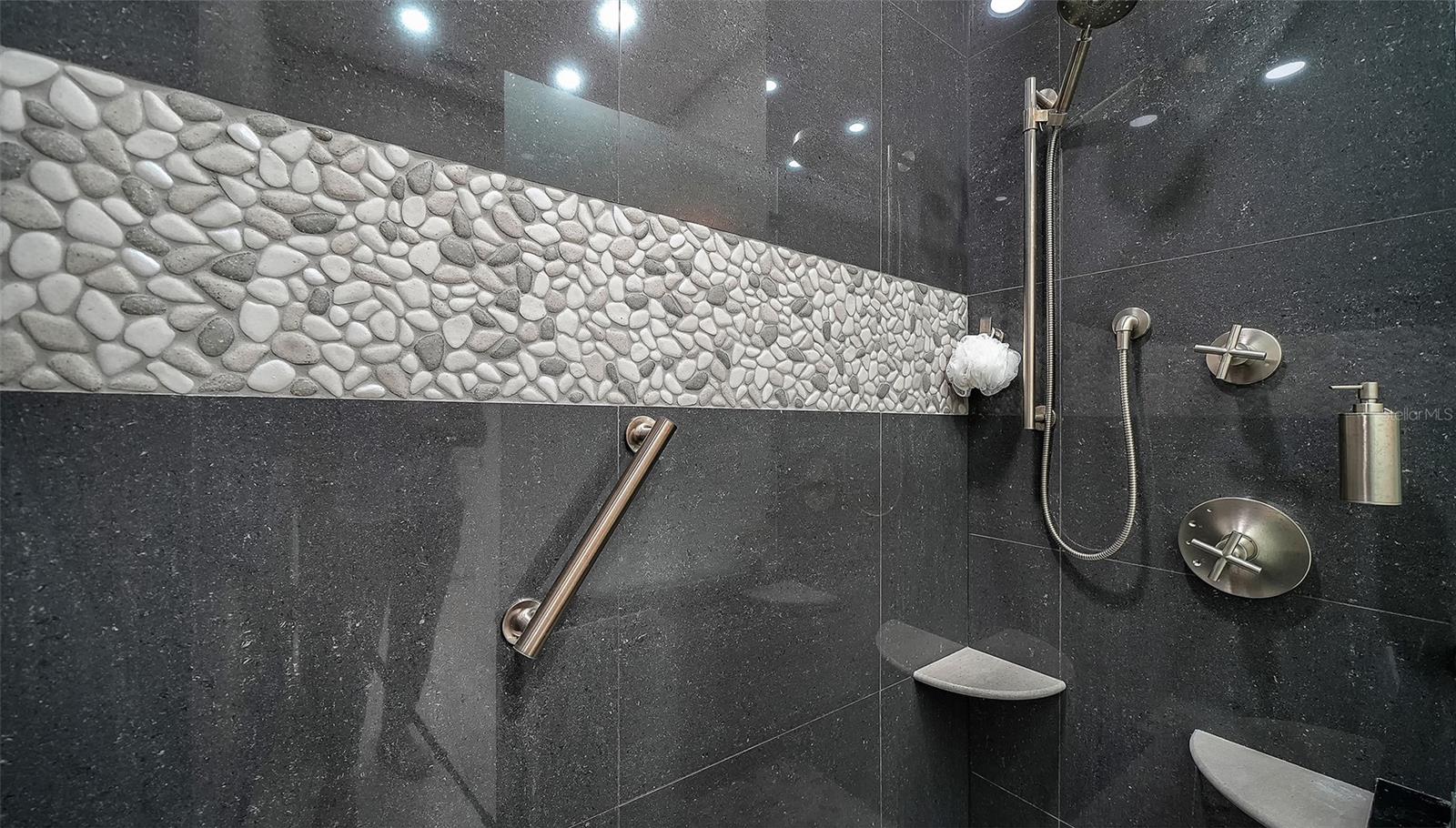 Image 40 of 70 For 8208 Nice Way