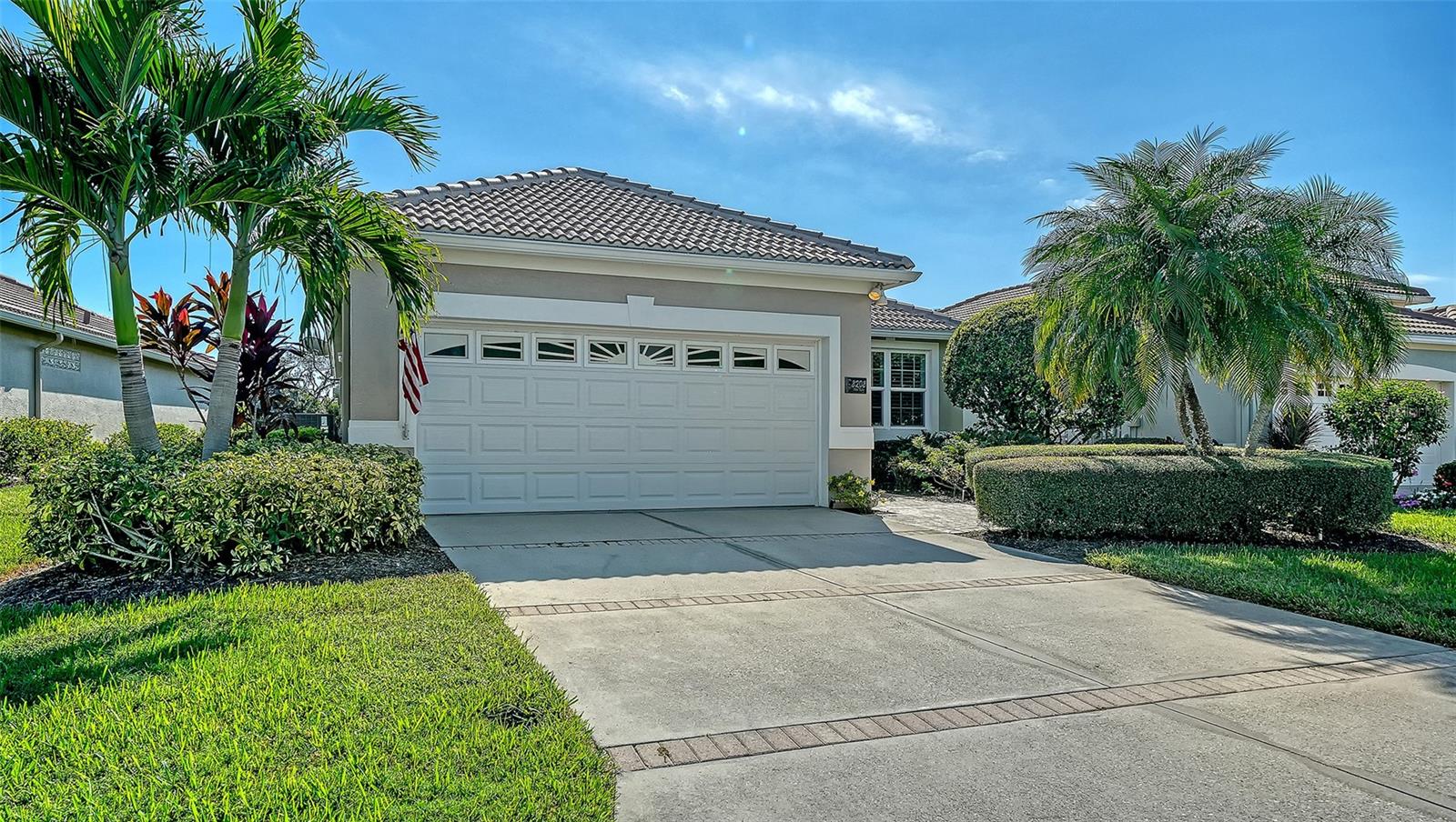 Image 8 of 70 For 8208 Nice Way