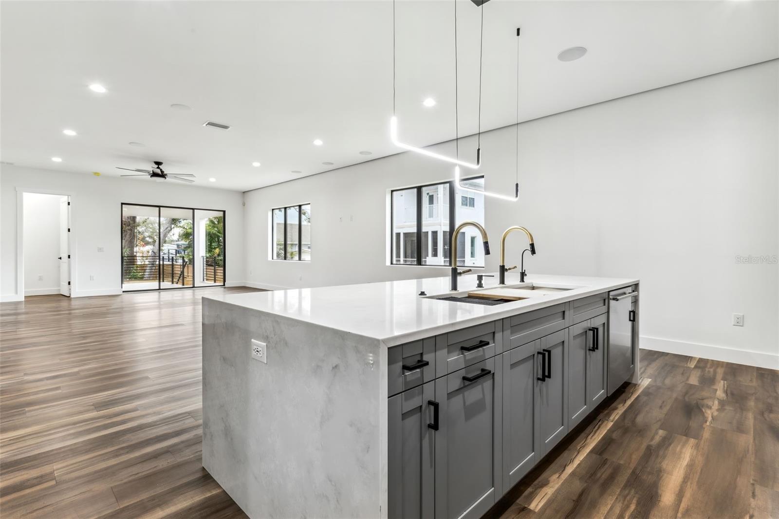 Image 12 of 54 For 7501 Sherrill Street