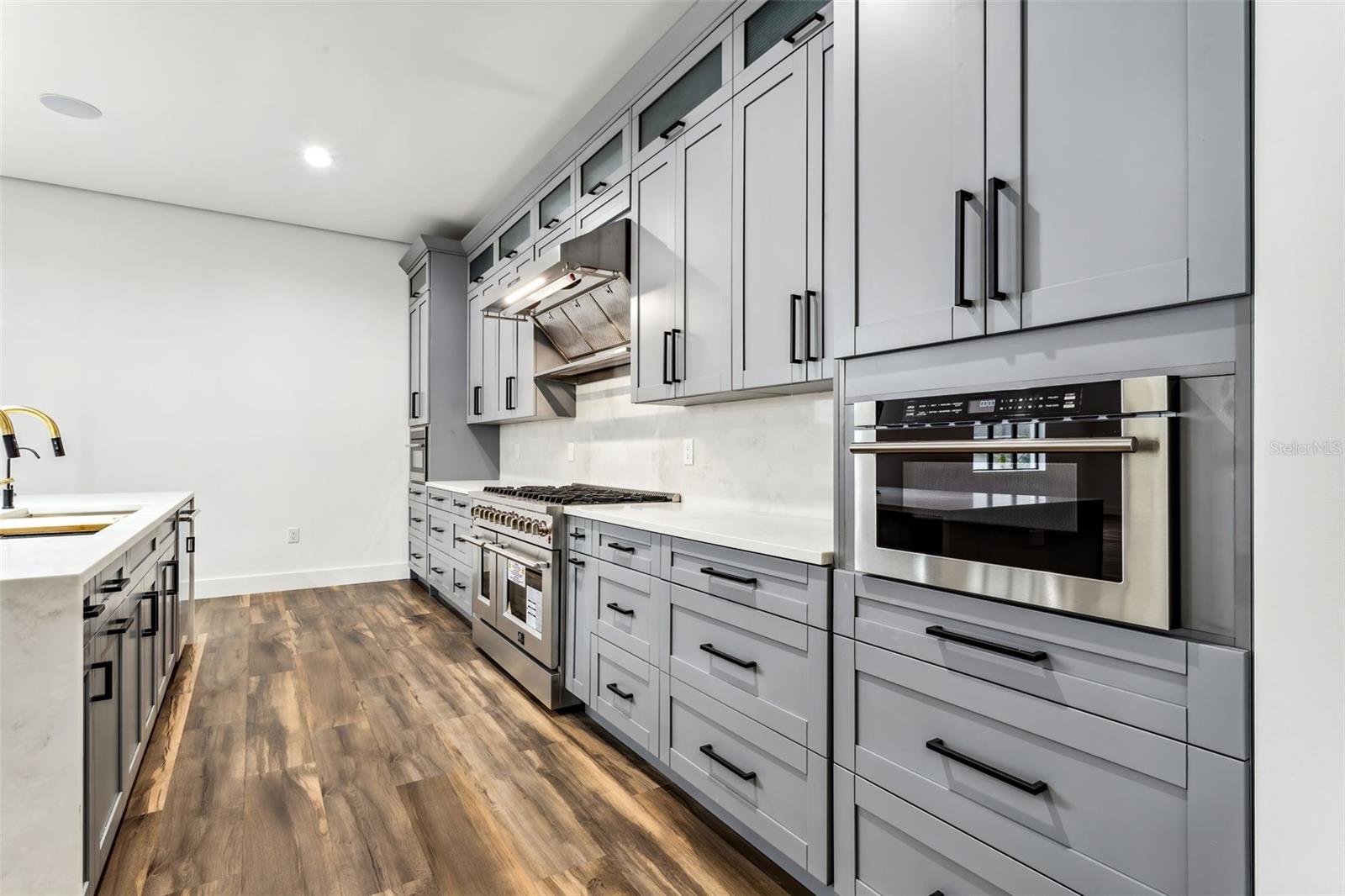 Image 14 of 54 For 7501 Sherrill Street