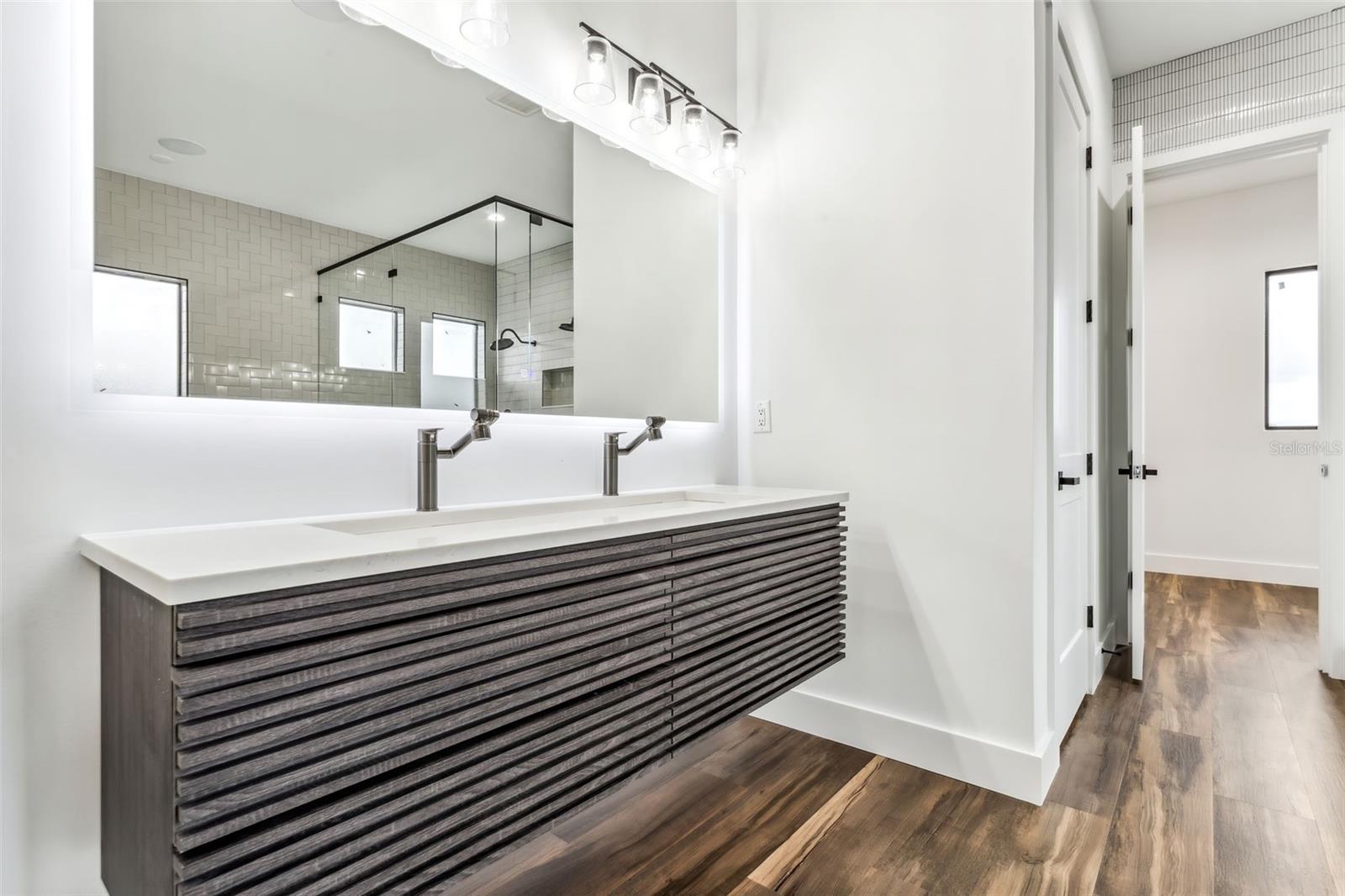 Image 43 of 54 For 7501 Sherrill Street