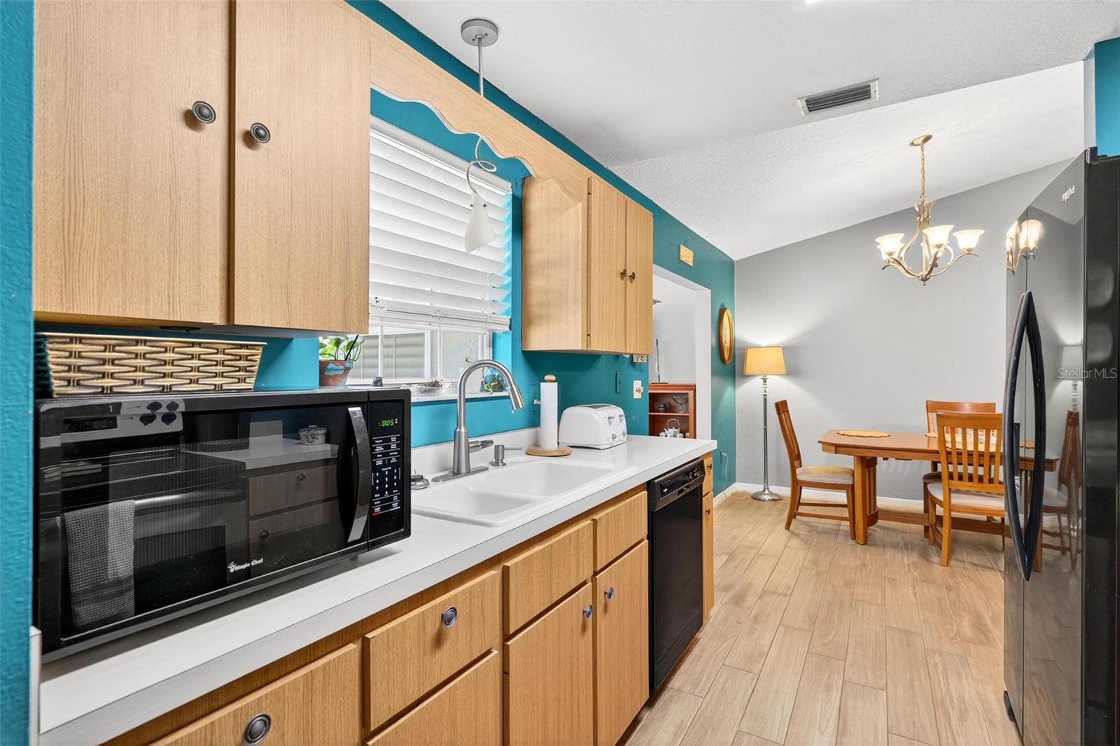 Image 16 of 56 For 34220 Black Bass Circle