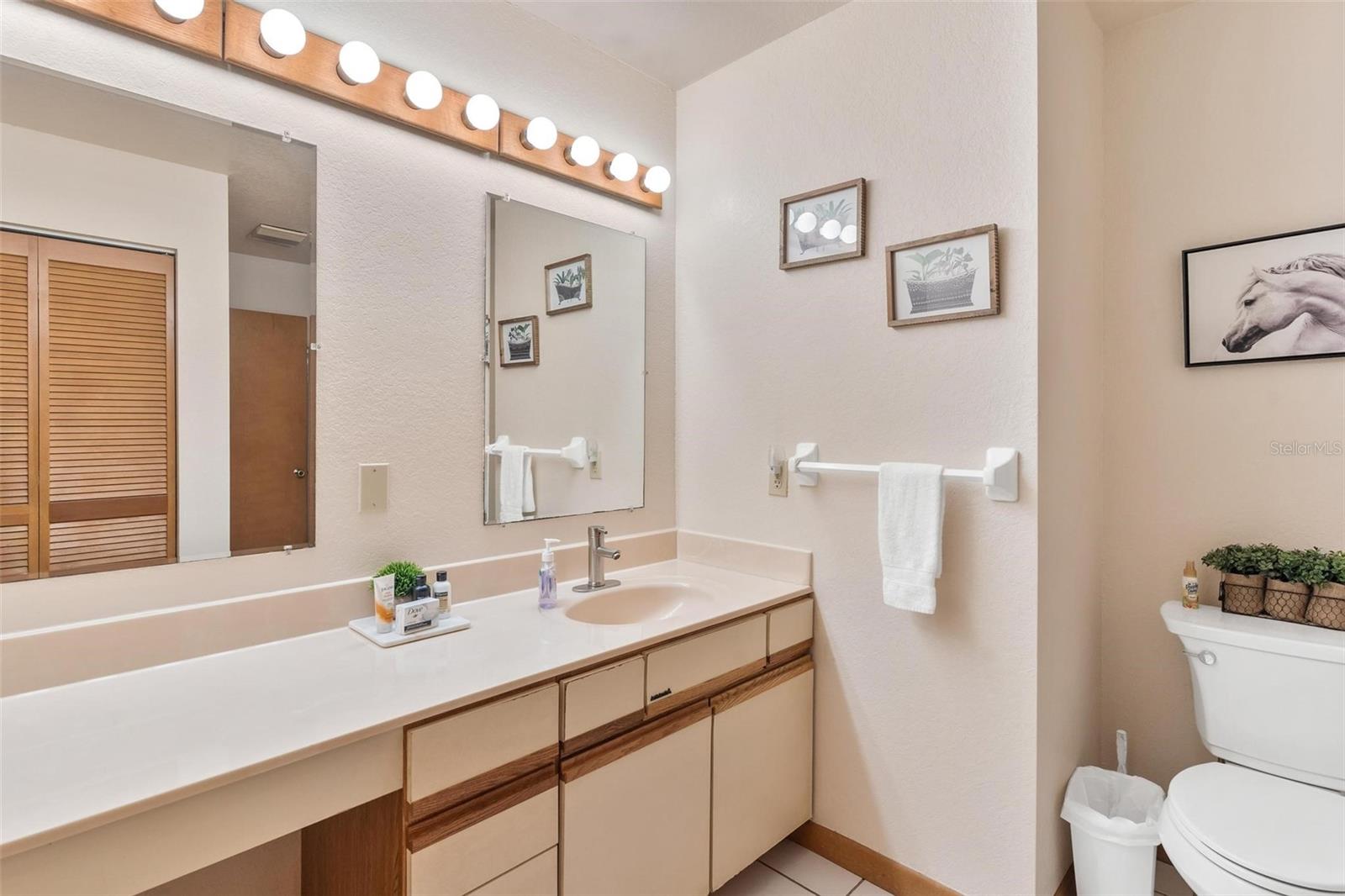 Image 18 of 78 For 42645 Altoona Road