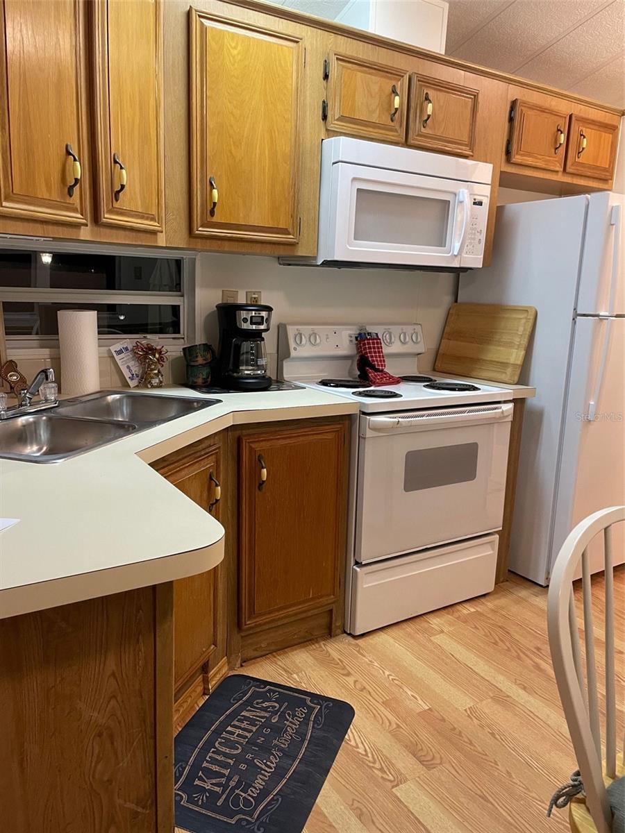 Image 49 of 78 For 42645 Altoona Road