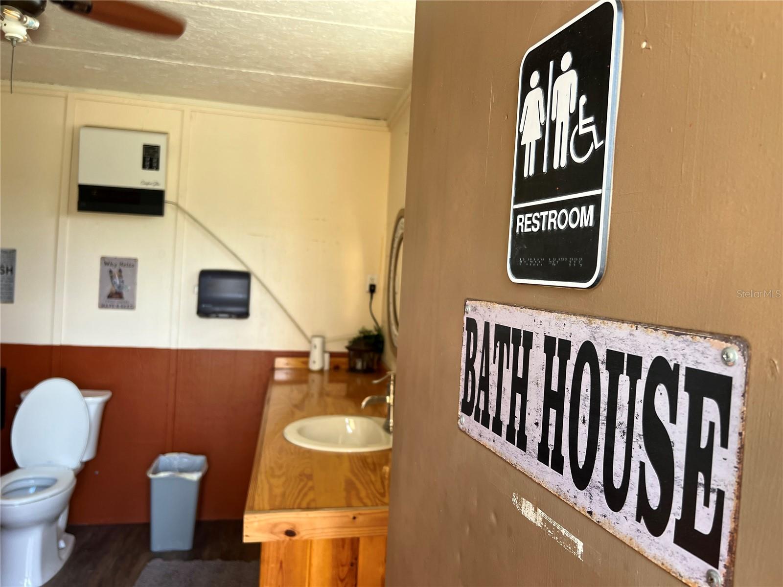 Image 73 of 78 For 42645 Altoona Road