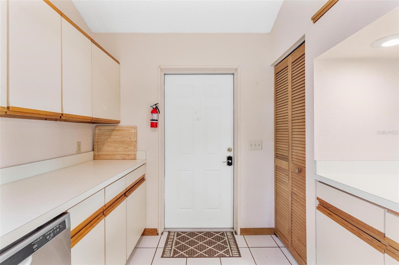 Image 8 of 78 For 42645 Altoona Road