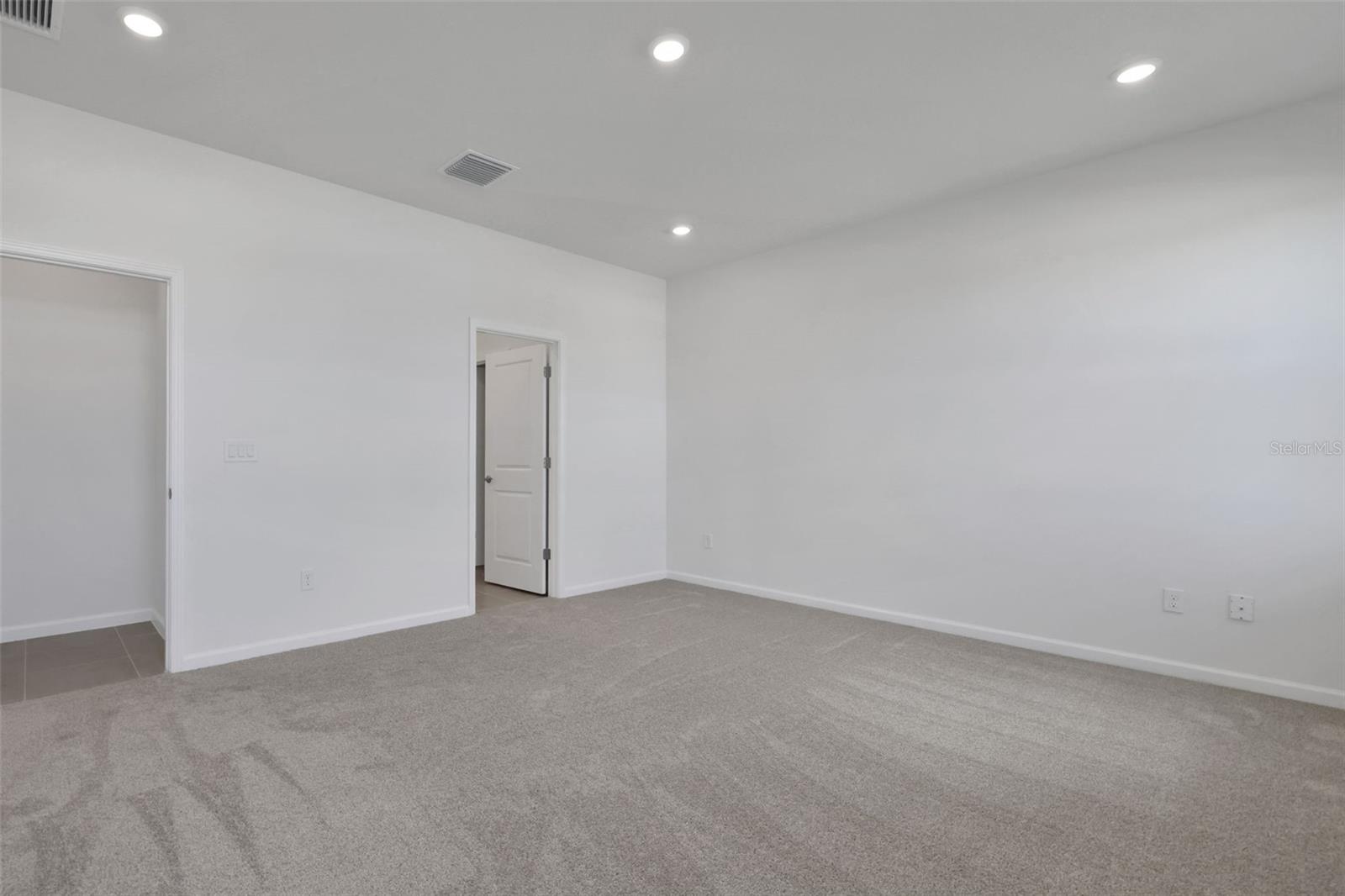 Image 20 of 51 For 10701 Suncrest Loop