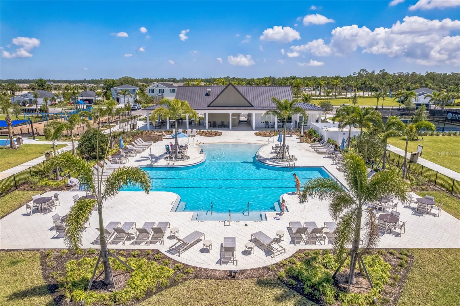 Image 35 of 51 For 10701 Suncrest Loop