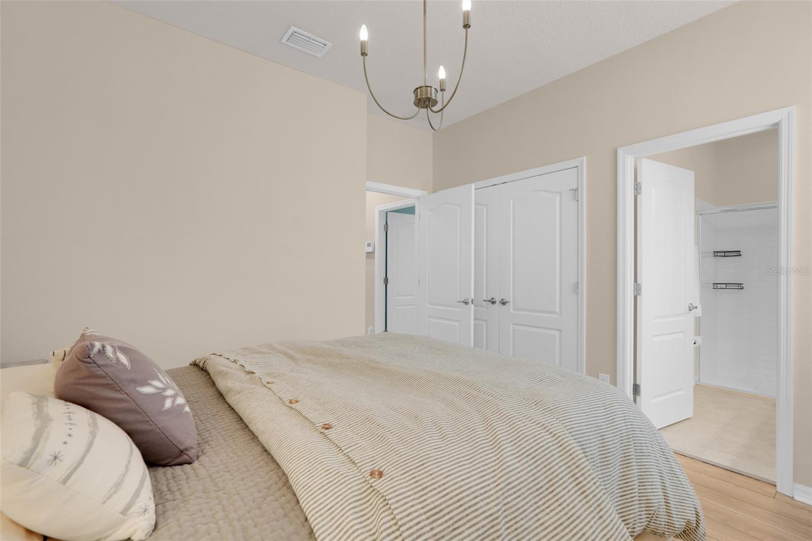 Image 29 of 51 For 1038 Timbervale Trail